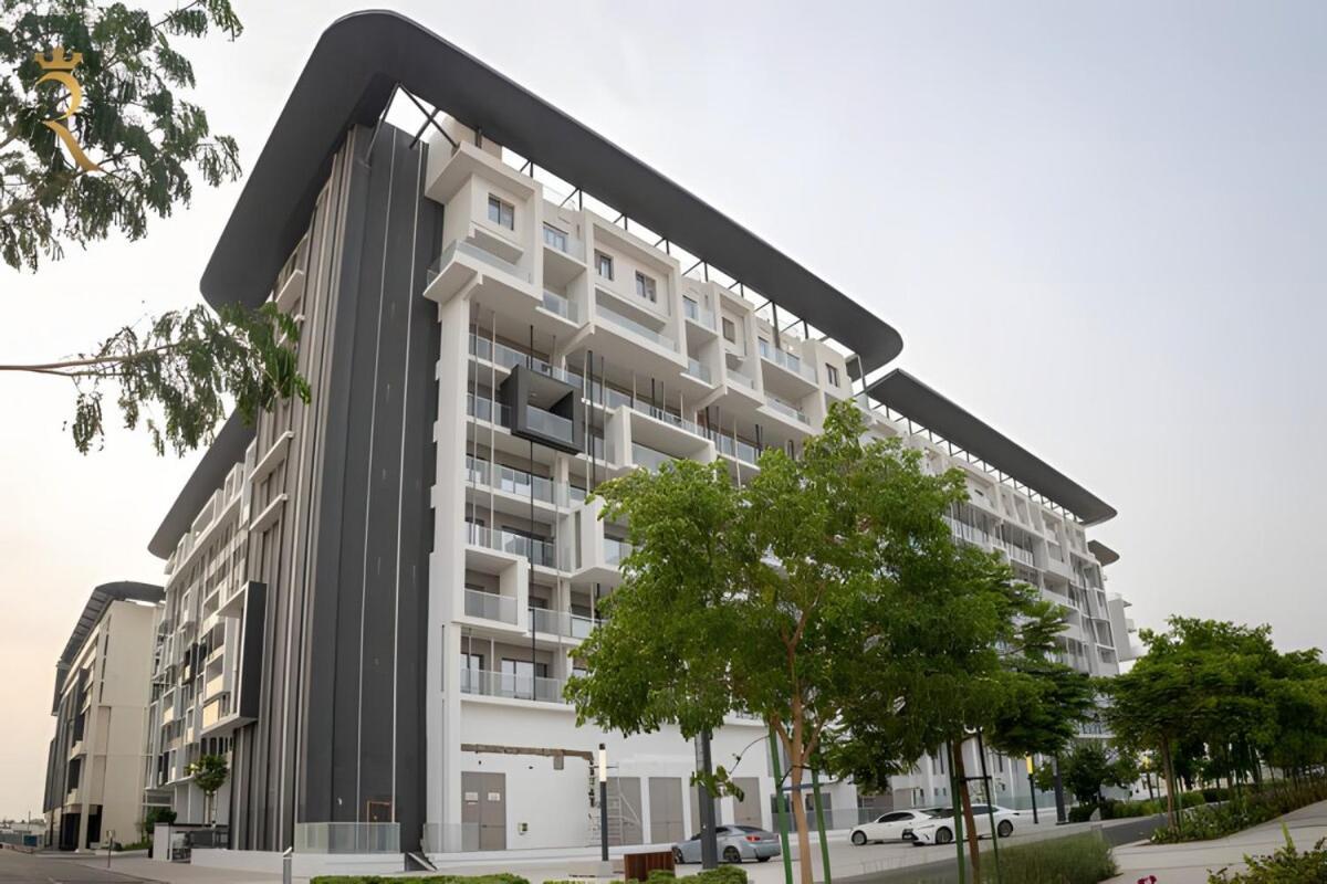 Masdar 1br Peaceful Retreat And Near Airport Abu Dhabi