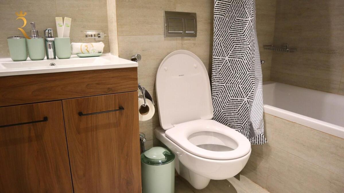 Masdar 1br Peaceful Retreat And Near Airport Apartment