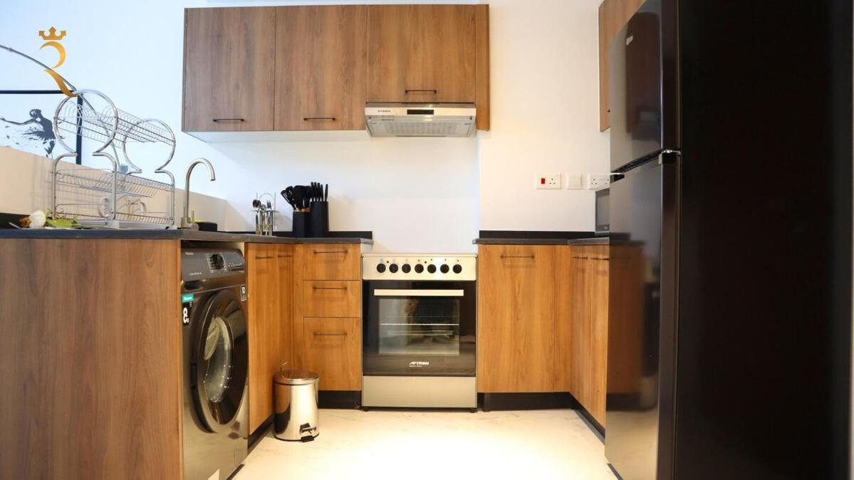 Masdar 1br Peaceful Retreat And Near Airport Apartment Abu Dhabi