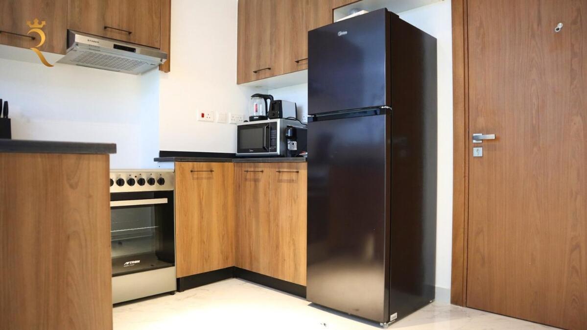 Masdar 1br Peaceful Retreat And Near Airport Apartment
