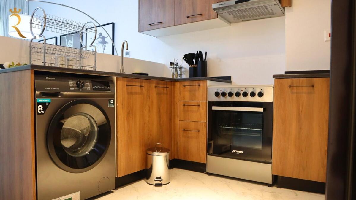 Masdar 1br Peaceful Retreat And Near Airport Abu Dhabi
