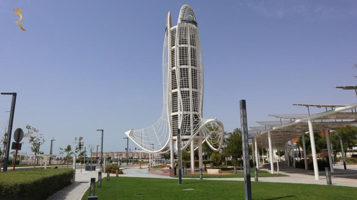 Masdar 1br Peaceful Retreat And Near Airport Apartment