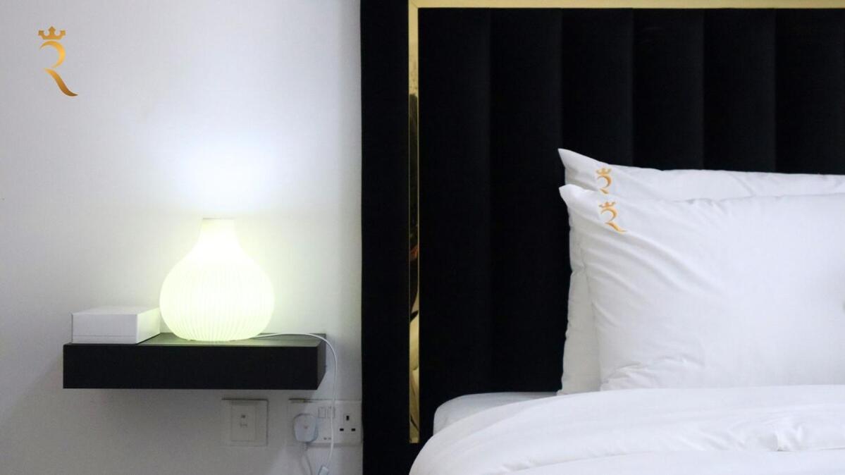 Masdar 1br Peaceful Retreat And Near Airport Apartment Abu Dhabi